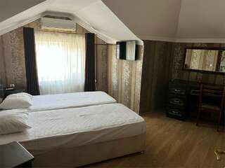Гостевой дом 5 Сезонов Кущевская Двухкомнатный номер-1