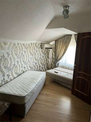 Гостевой дом 5 Сезонов Кущевская Двухкомнатный номер-3