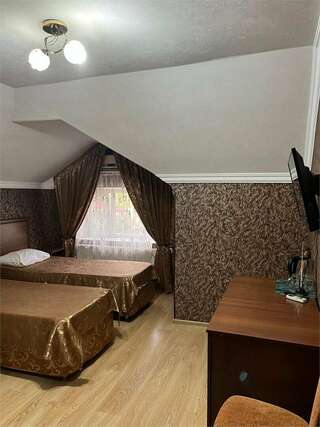 Гостевой дом 5 Сезонов Кущевская Стандартный номер с раздельными кроватями-2